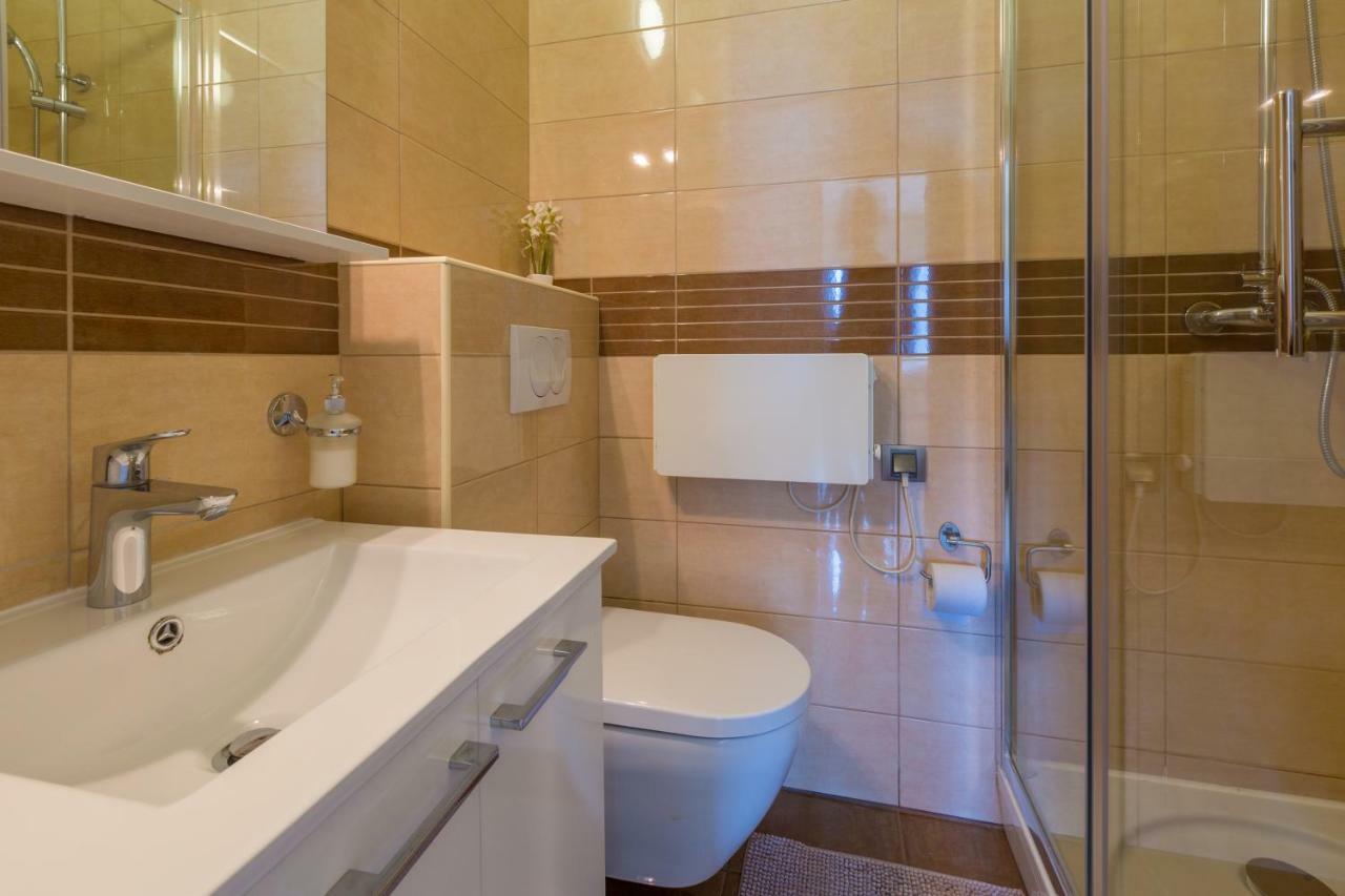Apartmani Josip Dramalj Zewnętrze zdjęcie